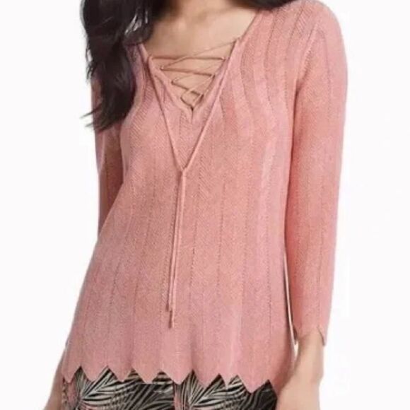 Like new WHBM rose sweater size Small - Picture 2 of 7
